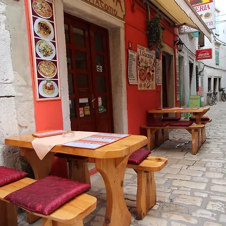 San Giacomo Ρόβινι